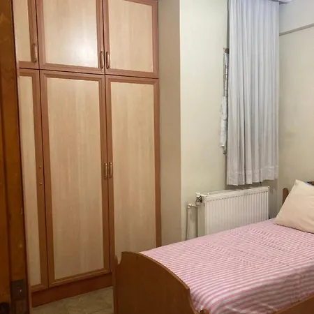 Mehmet Sarikaya Apartmani * Istambul